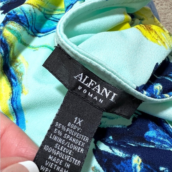 Alfani Woman Long Sleeve Blouse Size 1X Floral Printed Bell Ruffle Sleeve Shirt - Picture 5 of 8